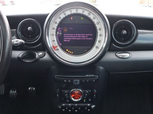 Used 2012 MINI Cooper Clubman S image 31