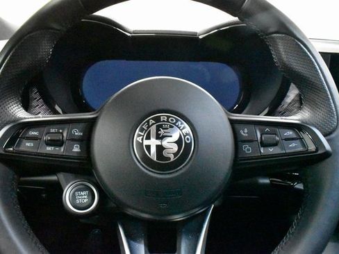 Used 2024 Alfa Romeo Tonale Ti image 20