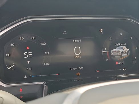 New 2026 GMC Sierra 1500 SLE w/ Preferred Package image 17