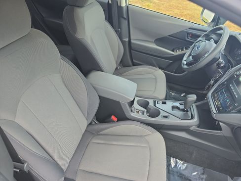 Used 2025 Subaru Crosstrek 2.0i AWD/4WD image 10