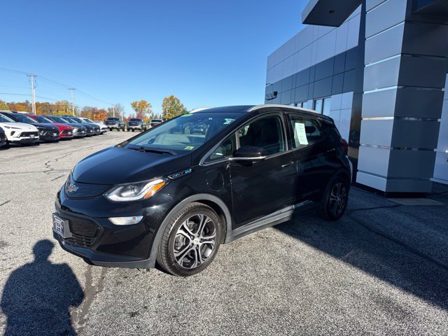 Used 2020 Chevrolet Bolt Premier w/ Infotainment Package FWD image 3