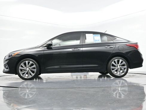 Used 2021 Hyundai Accent Limited image 47