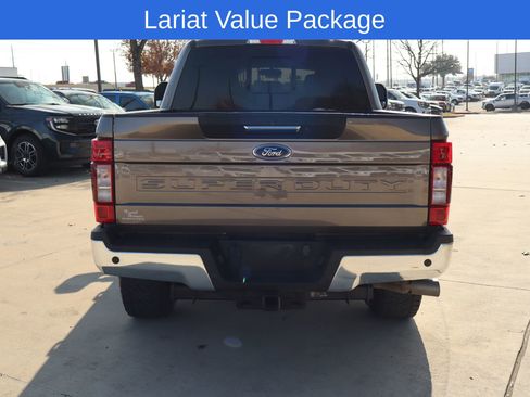 Used 2022 Ford F250 Lariat w/ Lariat Value Package image 6