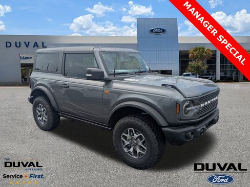 New 2025 Ford Bronco Badlands image 1