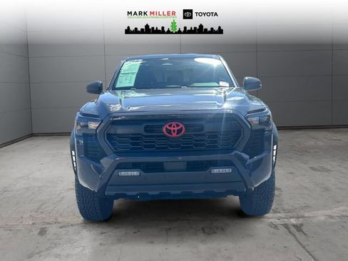 Certified 2024 Toyota Tacoma TRD Off-Road w/ TRD Off Road Upgrade Package AWD/4WD image 8