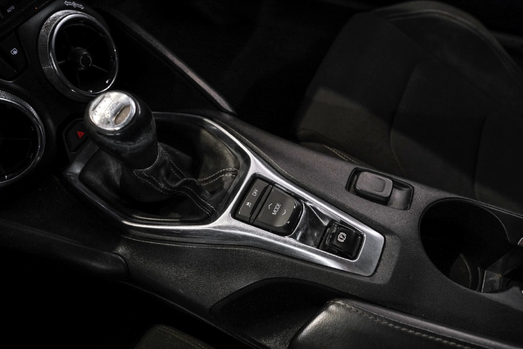 Used 2018 Chevrolet Camaro LS RWD image 24