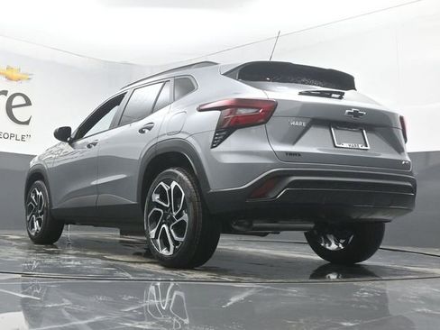 New 2026 Chevrolet Trax RS image 5