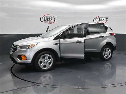 Used 2017 Ford Escape S image 34