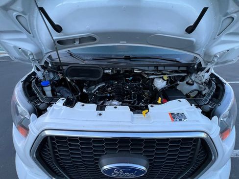 Used 2024 Ford Transit 350 XLT image 10