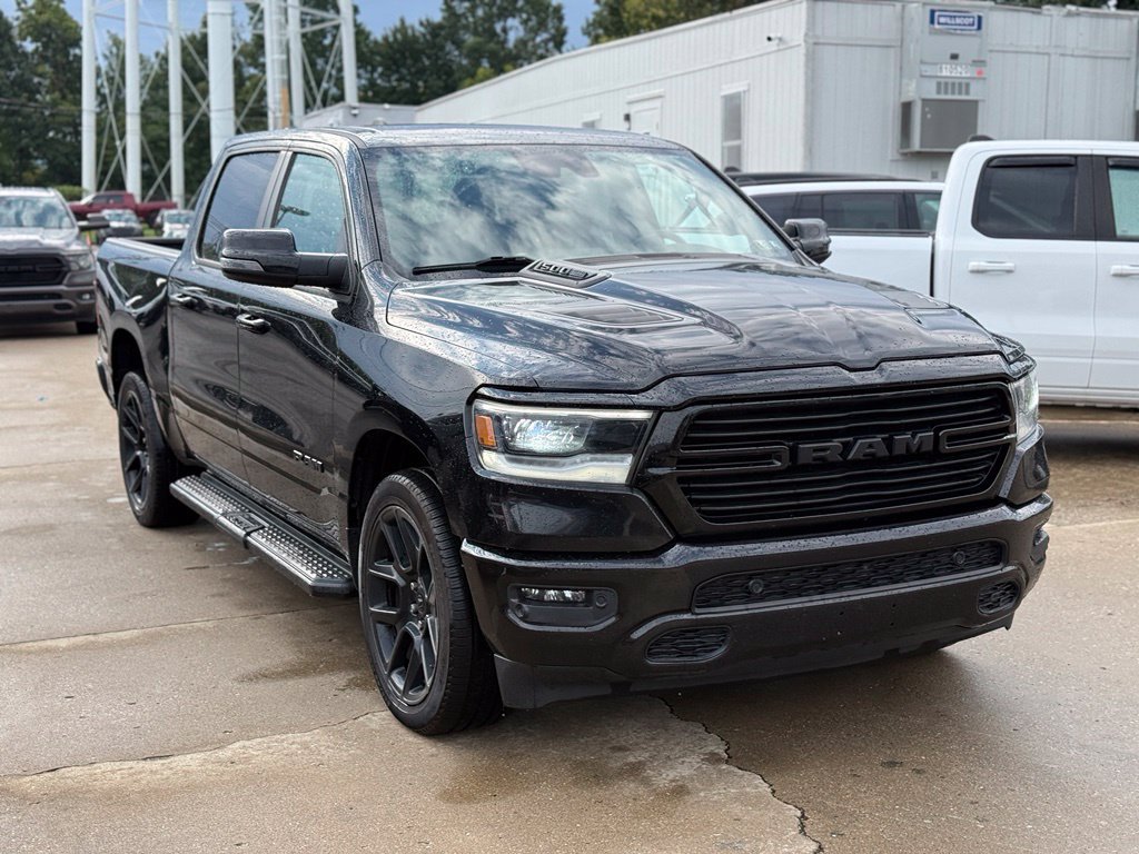 Used 2023 RAM 1500 Laramie AWD/4WD image 4