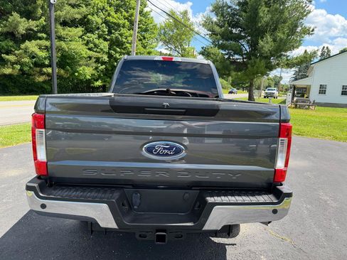 Used 2019 Ford F250 XLT w/ XLT Value Package AWD/4WD image 6