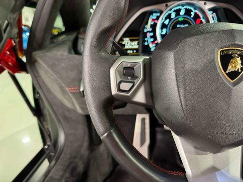 Used 2016 Lamborghini Aventador LP 700-4 image 31