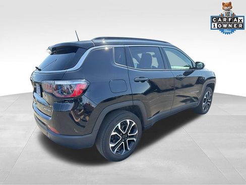 Used 2022 Jeep Compass Limited AWD/4WD image 3