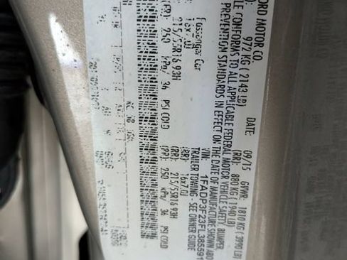 Used 2015 Ford Focus SE w/ SE Cold Weather Package FWD image 45