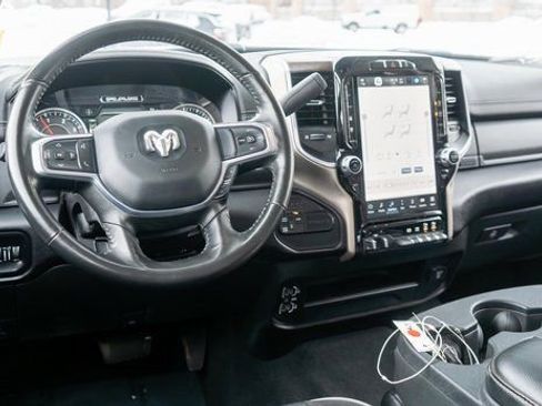 Used 2024 RAM 2500 Laramie image 12