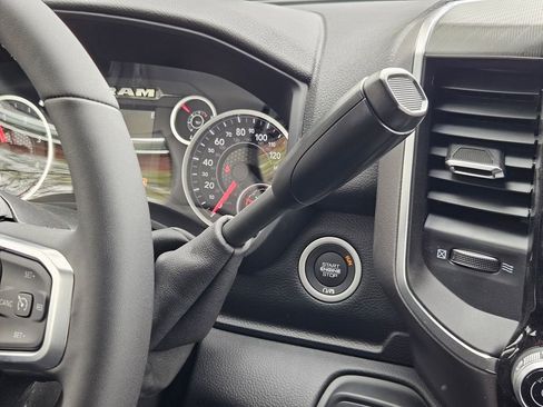 New 2026 RAM 3500 Big Horn AWD/4WD image 25