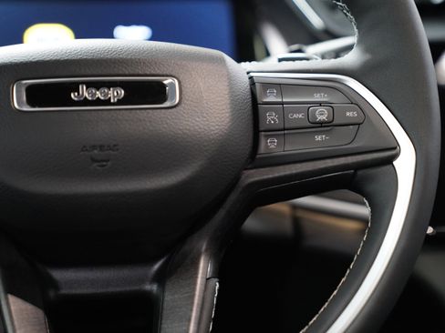 New 2026 Jeep Grand Cherokee Limited w/ Limited Altitude Package image 20