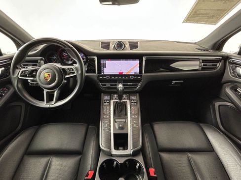 Used 2021 Porsche Macan AWD/4WD image 13