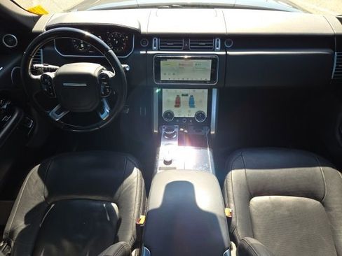Used 2022 Land Rover Range Rover Westminster Edition image 12