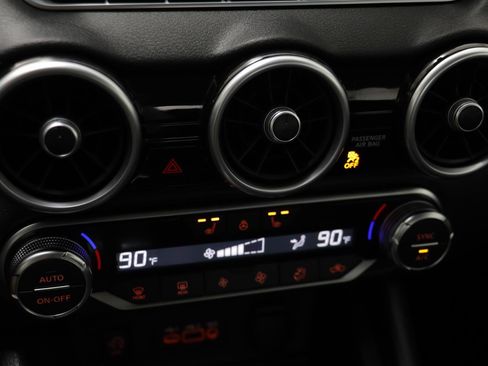 Used 2024 Nissan Sentra SV w/ All-Weather Package image 10