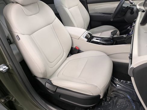 Certified 2025 Hyundai Tucson SEL AWD/4WD image 28