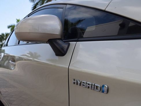 Used 2010 Toyota Prius FWD image 30