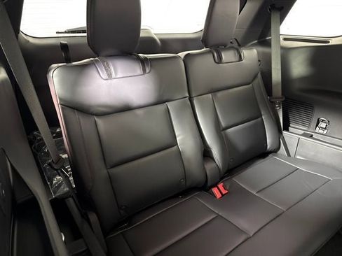 New 2026 Ford Explorer ST-Line AWD/4WD image 15