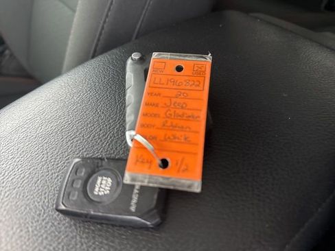 Used 2020 Jeep Gladiator Rubicon w/ Trailer Tow Package image 34