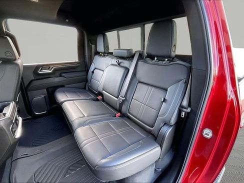 Used 2024 Chevrolet Silverado 2500 High Country w/ High Country Premium Package image 16