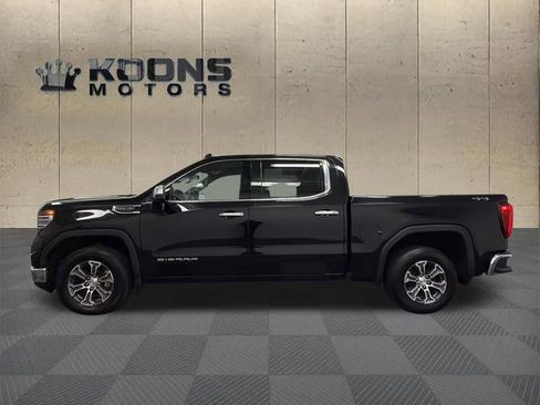 Used 2025 GMC Sierra 1500 SLT AWD/4WD image 4