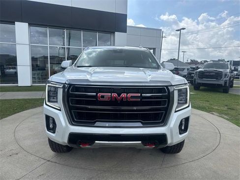 Used 2023 GMC Yukon XL AT4 w/ AT4 Premium Plus Package image 2