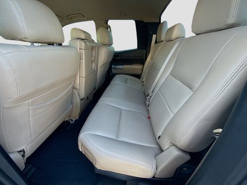 Used 2013 Toyota Tundra 2WD Double Cab image 19