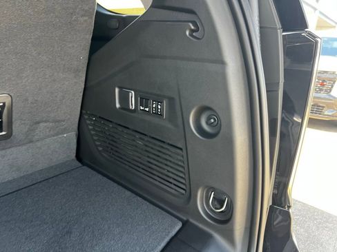 New 2026 Chevrolet Tahoe Premier image 19