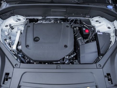 New 2026 Volvo XC90 B6 Ultra image 18