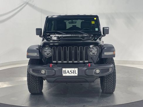 Used 2018 Jeep Wrangler Unlimited Rubicon w/ Uconnect 4C Nav & Sound Group AWD/4WD image 9
