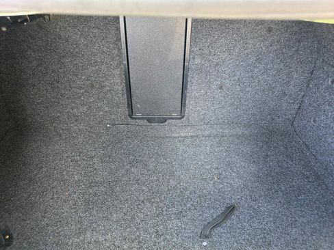 Used 2008 Volkswagen Beetle SE image 16