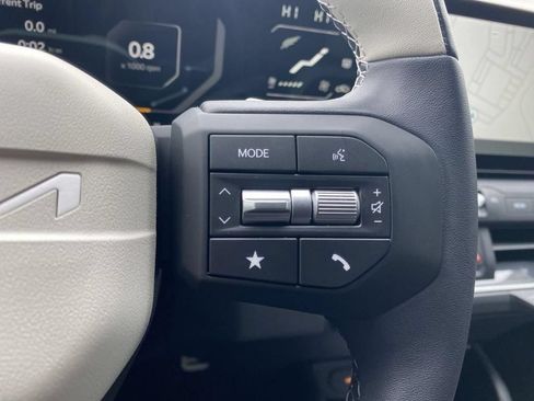 New 2025 Kia K4 GT-Line Turbo FWD image 33