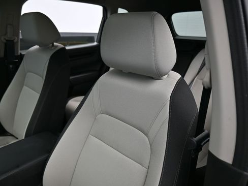 Used 2024 Honda CR-V EX image 17