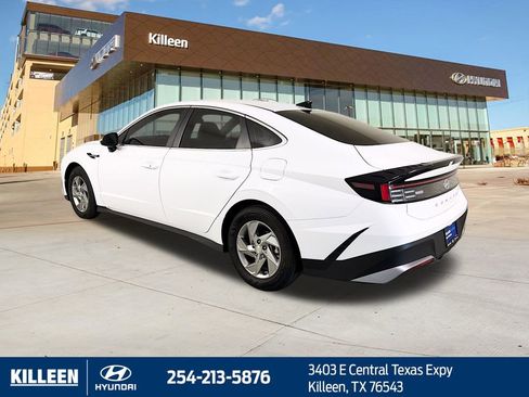 Used 2025 Hyundai Sonata SE image 6