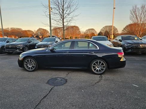 Used 2022 Mercedes-Benz E 350 Sedan image 5