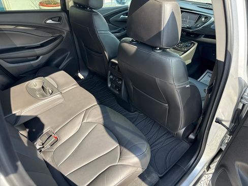 Used 2018 Buick Envision Essence image 23