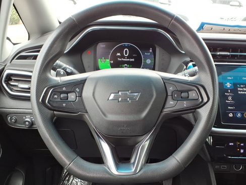 Used 2022 Chevrolet Bolt LT FWD image 19