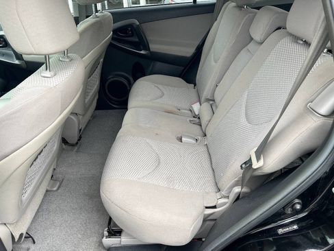Used 2012 Toyota RAV4 FWD w/ Upgrade Value Pkg image 23