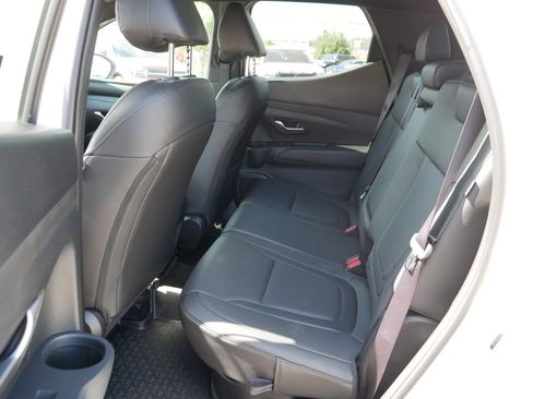 Used 2025 Hyundai Santa Cruz SEL AWD/4WD image 16