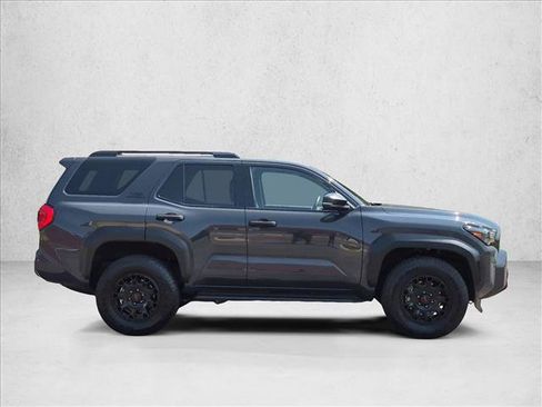 Used 2025 Toyota 4Runner TRD Off-Road Premium w/ Tow Technology Package AWD/4WD image 4