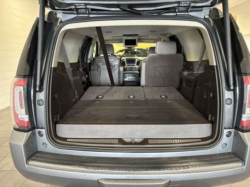 Used 2019 GMC Yukon Denali w/ Open Road Package RWD image 21