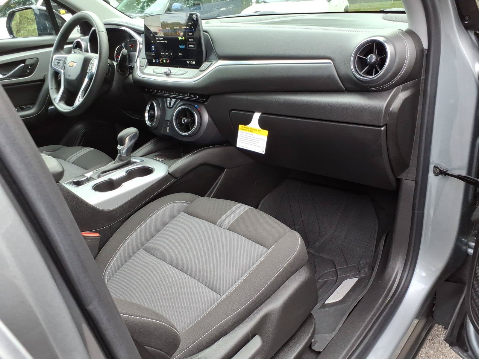 Certified 2024 Chevrolet Blazer LT w/ Convenience Package AWD/4WD image 9