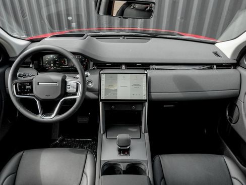 Used 2025 Land Rover Discovery Sport S image 20