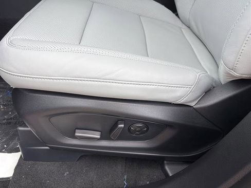 New 2026 Ford Explorer Platinum AWD/4WD image 11