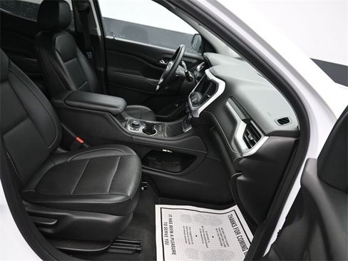 Used 2023 GMC Acadia SLT image 10